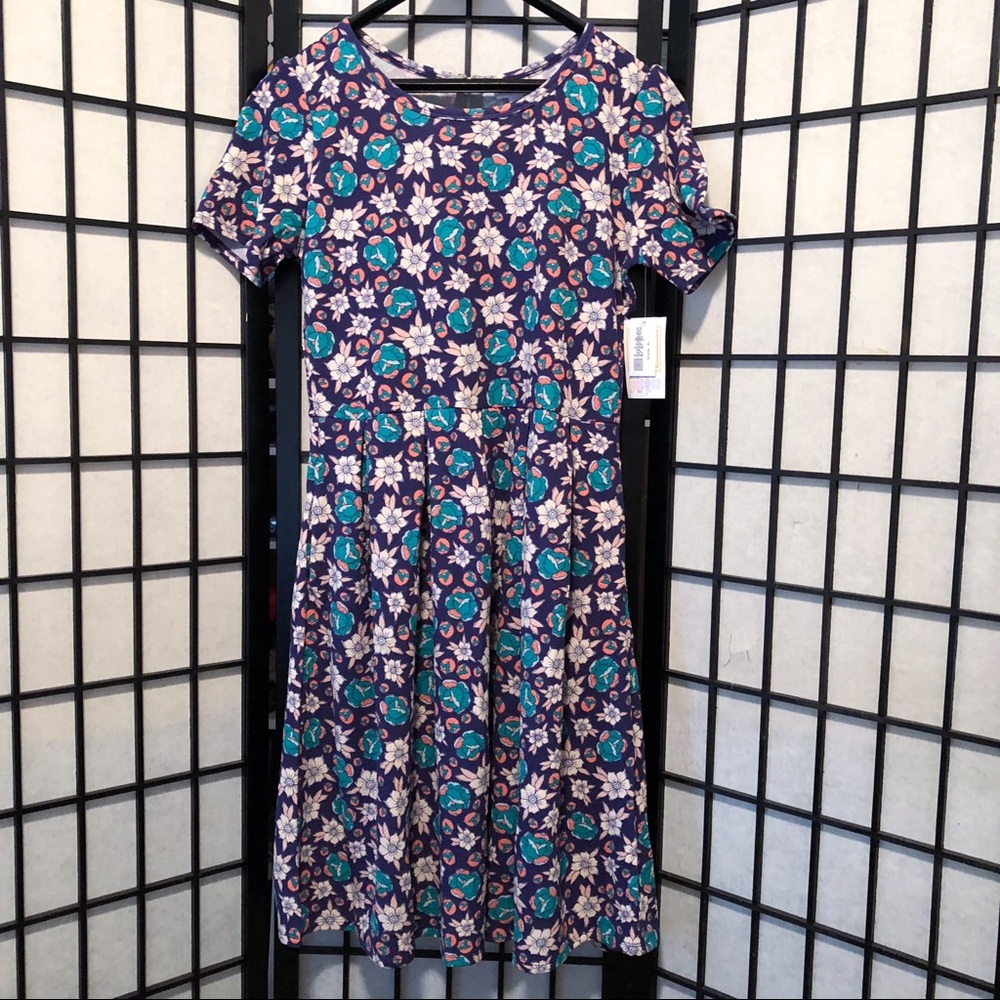 NWT Lularoe Purple Floral Amelia